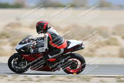 media/May-05-2025-Moto Forza (Mon) [[3c1838c5e5]]/2-B Group/Session 3 (Panning Test Turn 14 Inside)/